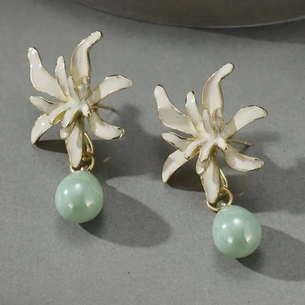 Flower drop earrings A457